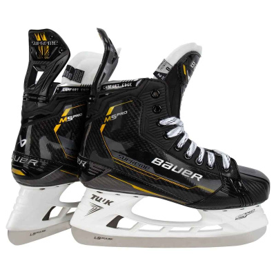 Коньки хоккейные BAUER S22 SUPREME M5 PRO SR